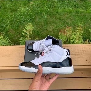 Jordan concord 11’s